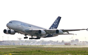 EL DESPEGUE DEL AEROPUERTO DE ZARAGOZA.