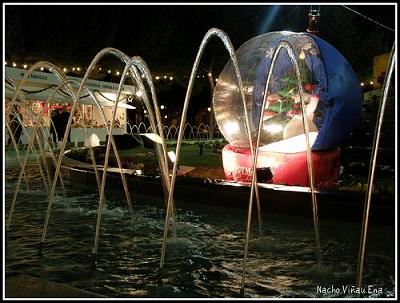 MERCADILLO NAVIDEÑO SOLIDARIO EN PLAZA DE LOS SITIOS